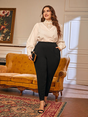 Calça Plus Size de Malha