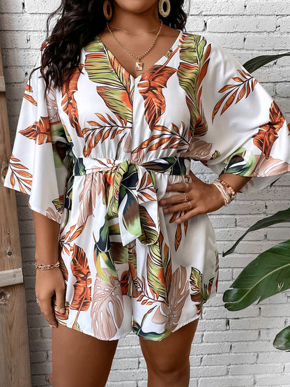 Macacão Tropical Plus Size com Cinto e Manga Ampla