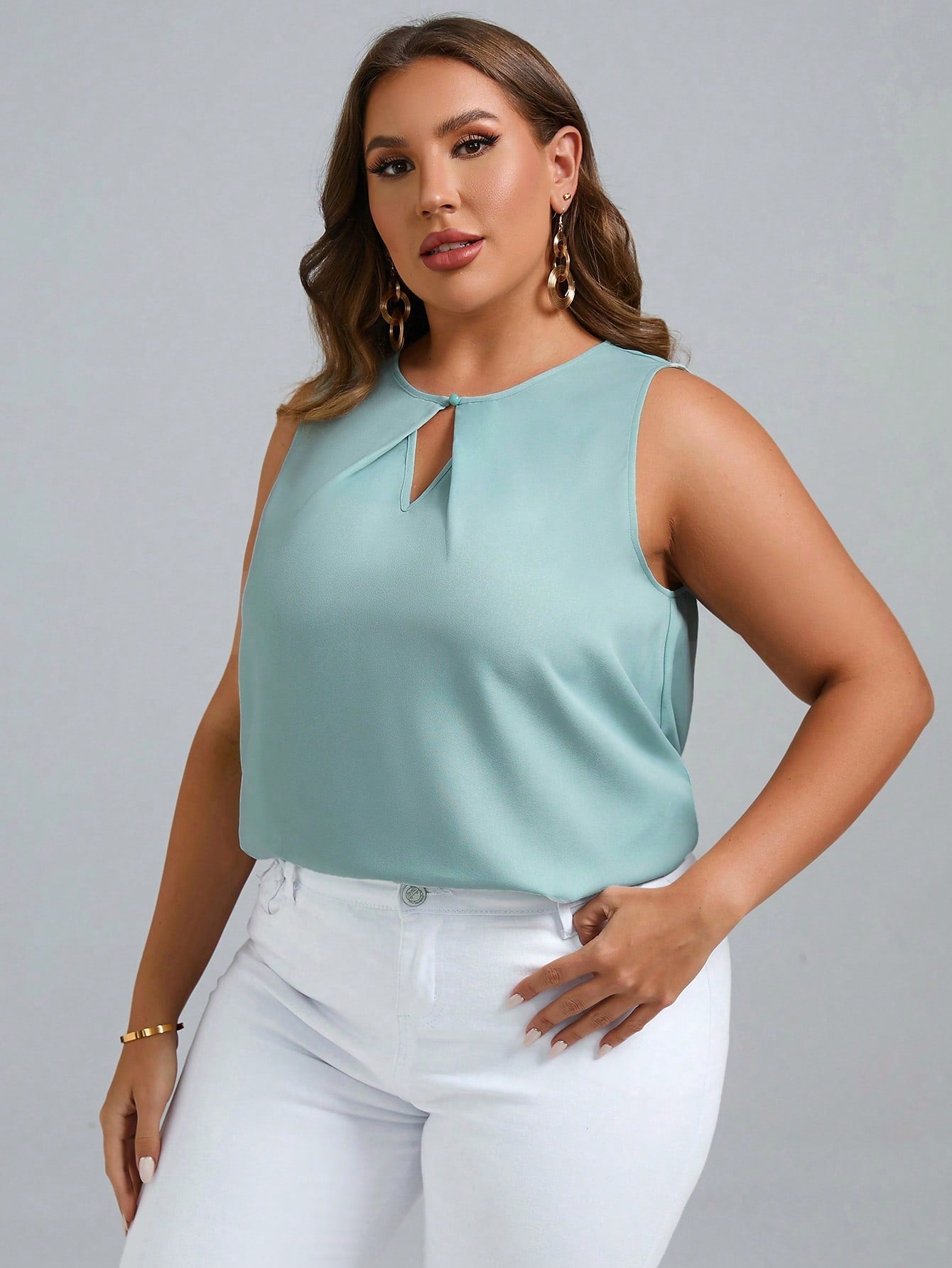 Blusa Regata Vazada Plus Size