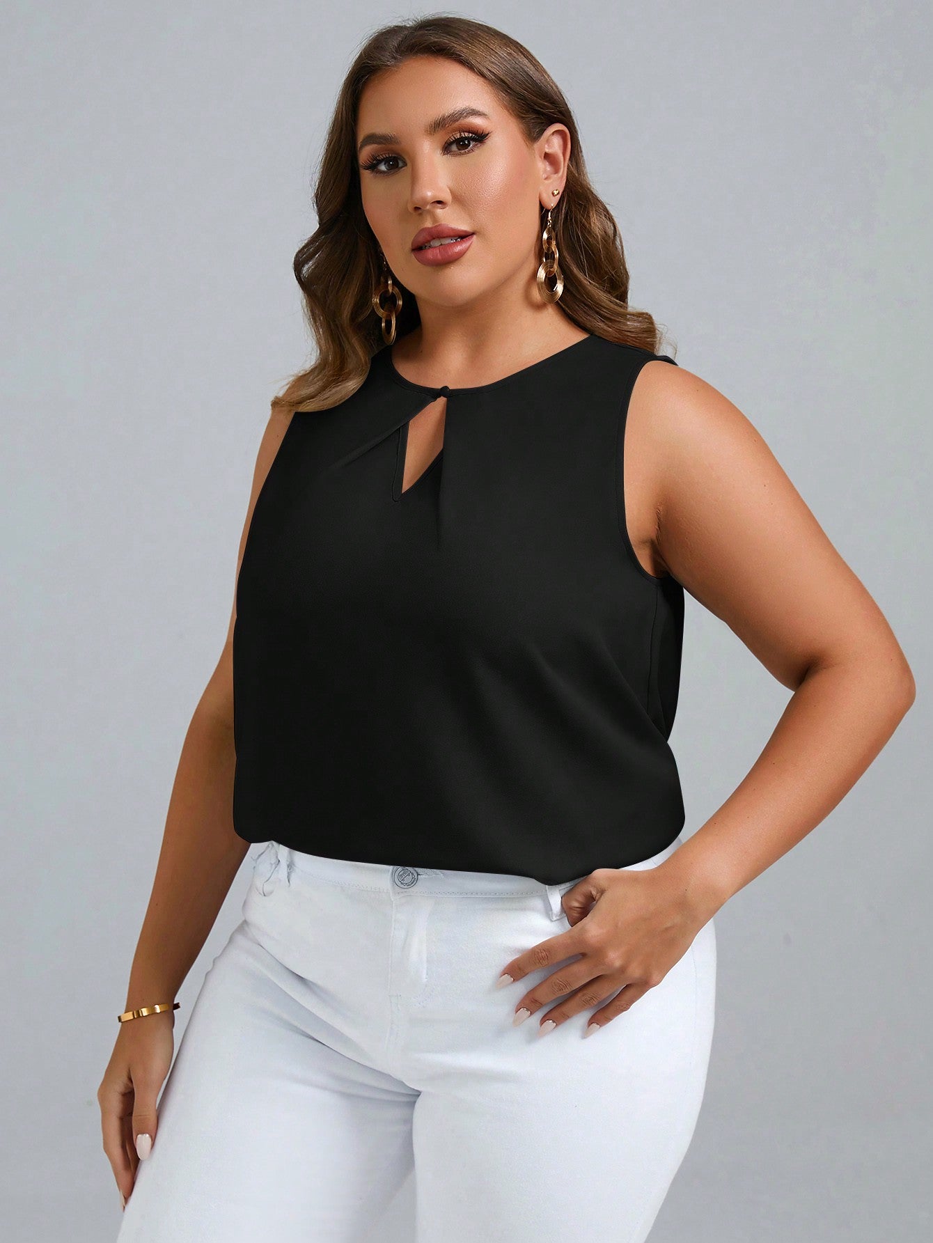 Blusa Regata Vazada Plus Size