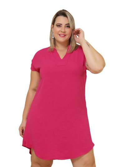 Vestido Curto liso Plus Size Manga Curta Gola V