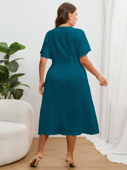 Vestido Midi Plus Size Feminino com Botão Frontal