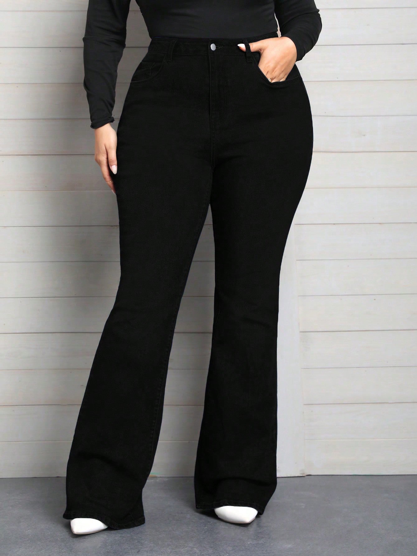 Calça Jeans Flare Plus Size