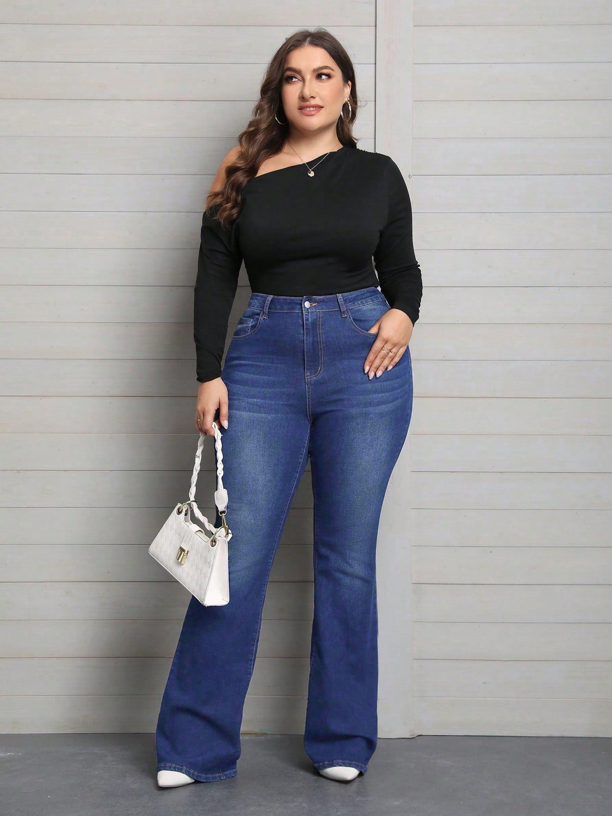 Calça Jeans Flare Plus Size