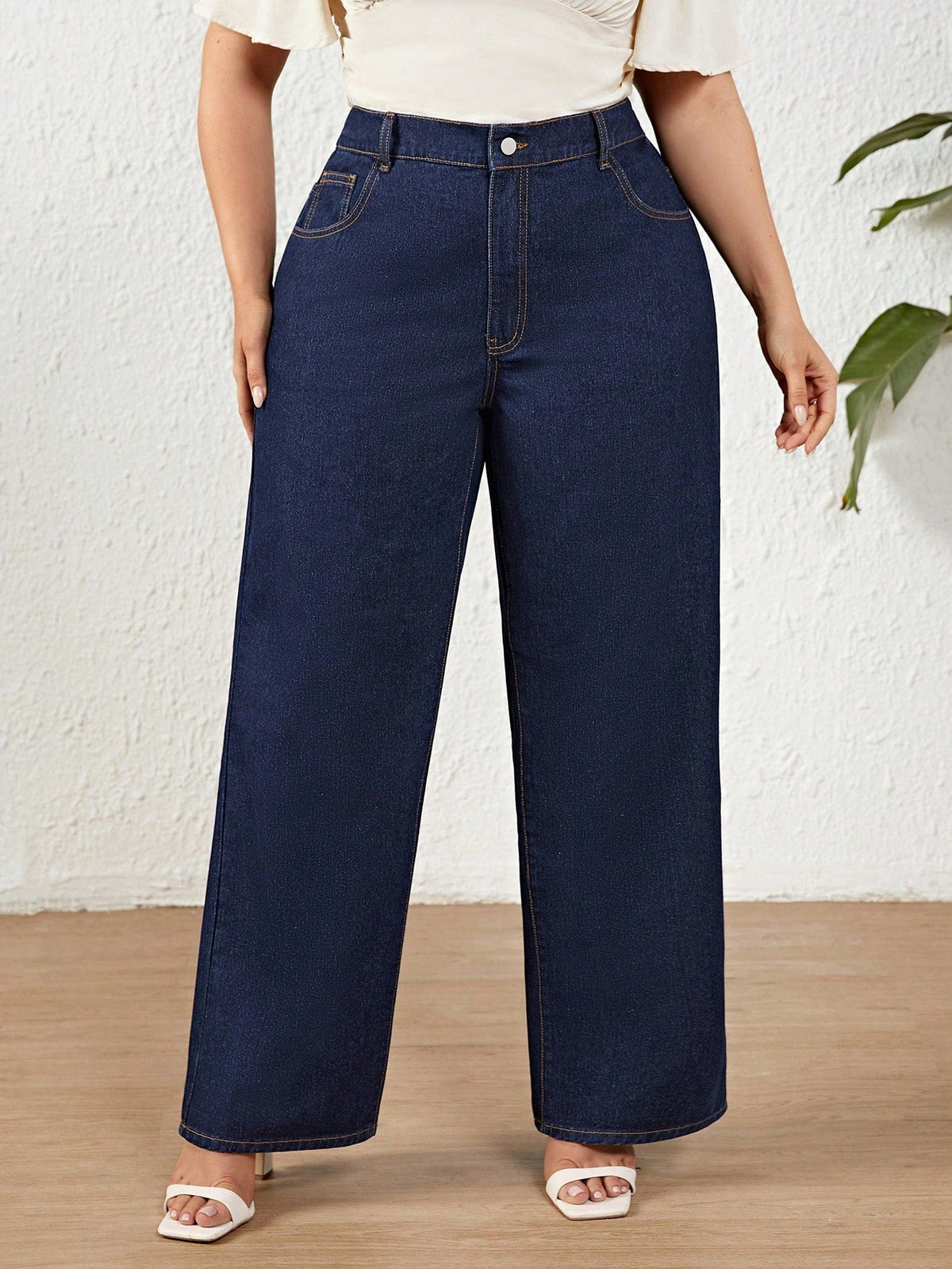 Calça Jeans Reta Feminina Plus Size