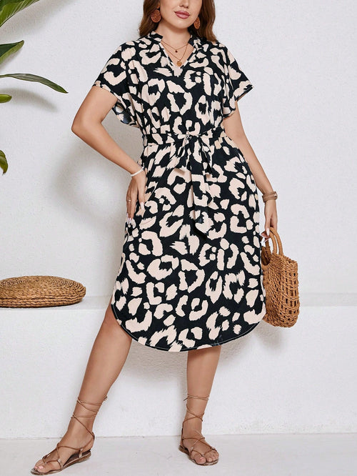 Vestido Plus Size Midi Feminino Oncinha