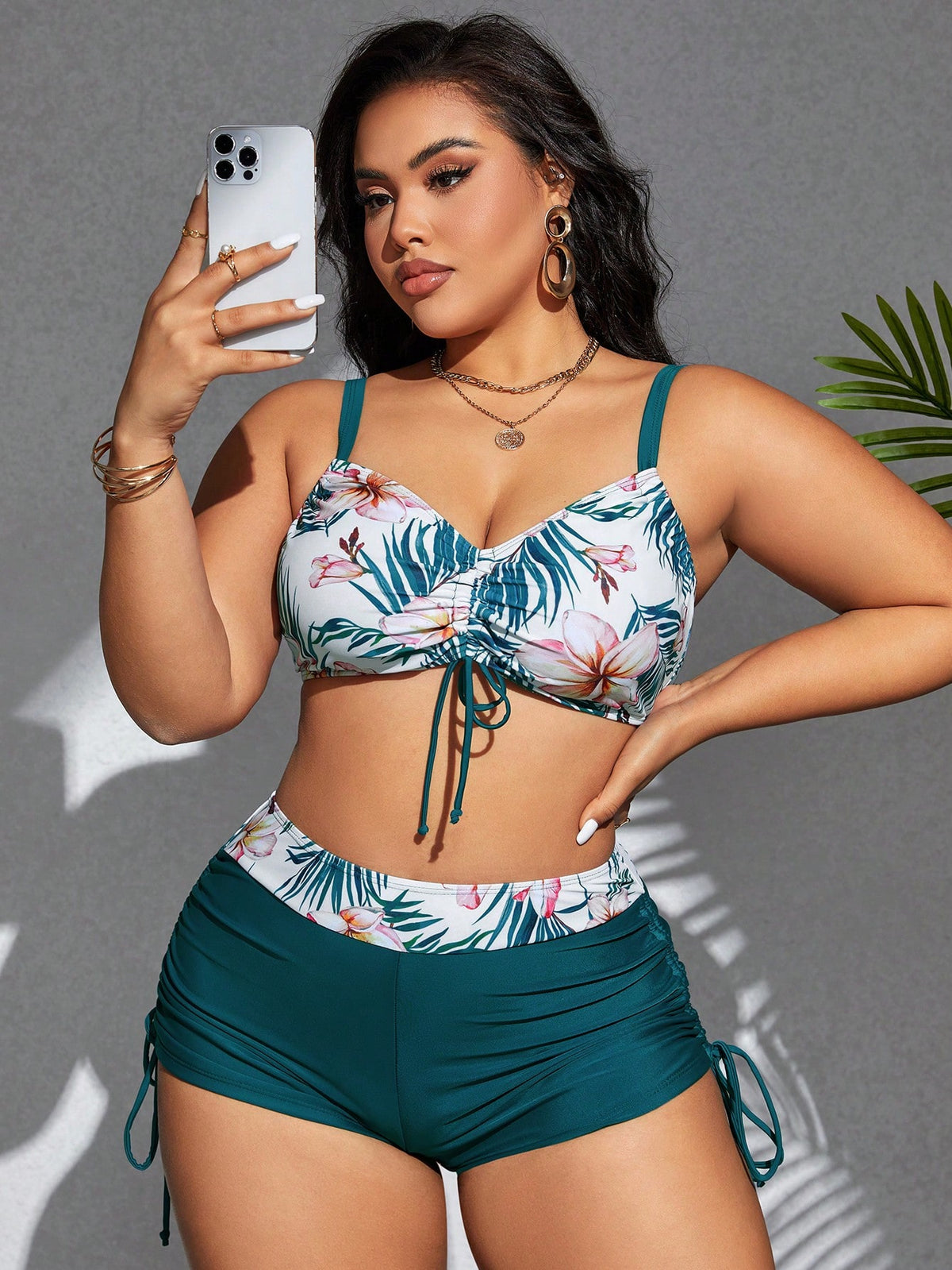 Sunquíni Plus Size Estampa Tropical com Amarração Lateral (2 Peças)