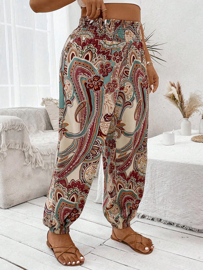 Calça Jogger Plus Size com Estampa Paisley