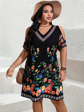 Vestido Plus Size Curto Feminino Estampado