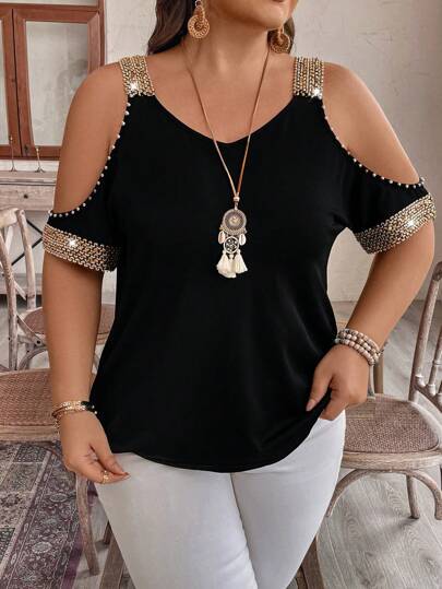 Camiseta Reluzente Plus Size – Charme e Conforto