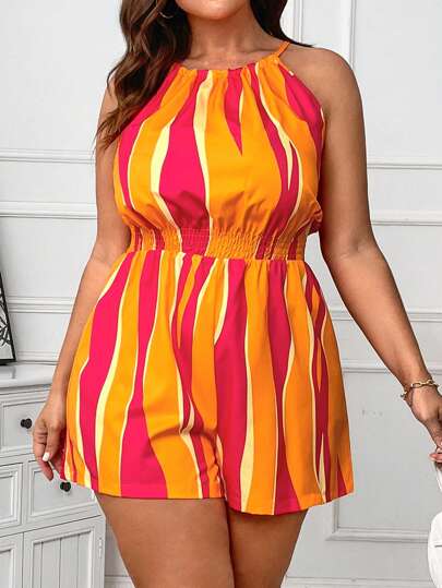 Macacão Plus Size Halterneck com Estampa Listrada – Luxo e Elegância