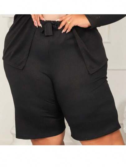 Bermuda Plus Size Malha Canelada – Conforto e Estilo para o Verão