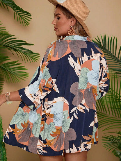 Conjunto Praia Plus Size Estampa Tropical – Kimono e Shorts