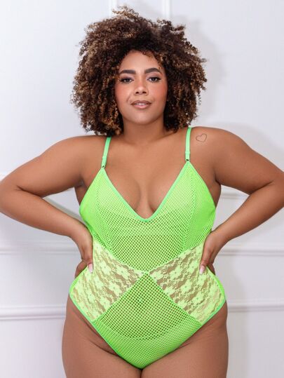 Melô Body Lingerie Plus Size com Arrastão e Renda Sem Bojo