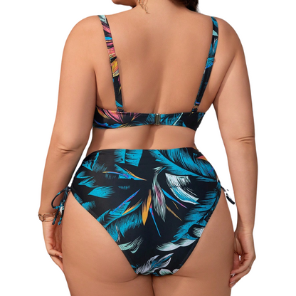 Biquini Plus Size Estampa Tropical Cordão Lateral