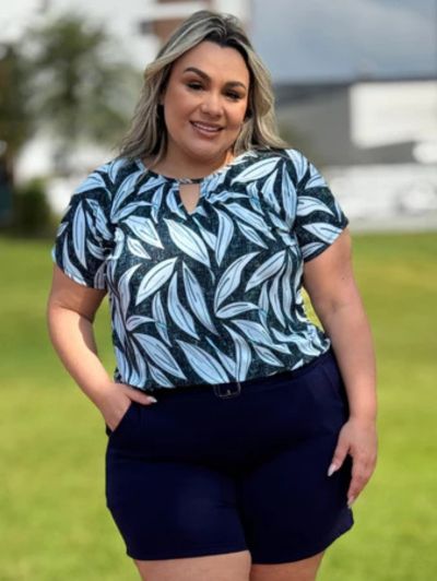 Blusa Plus Size Essência de Elegância