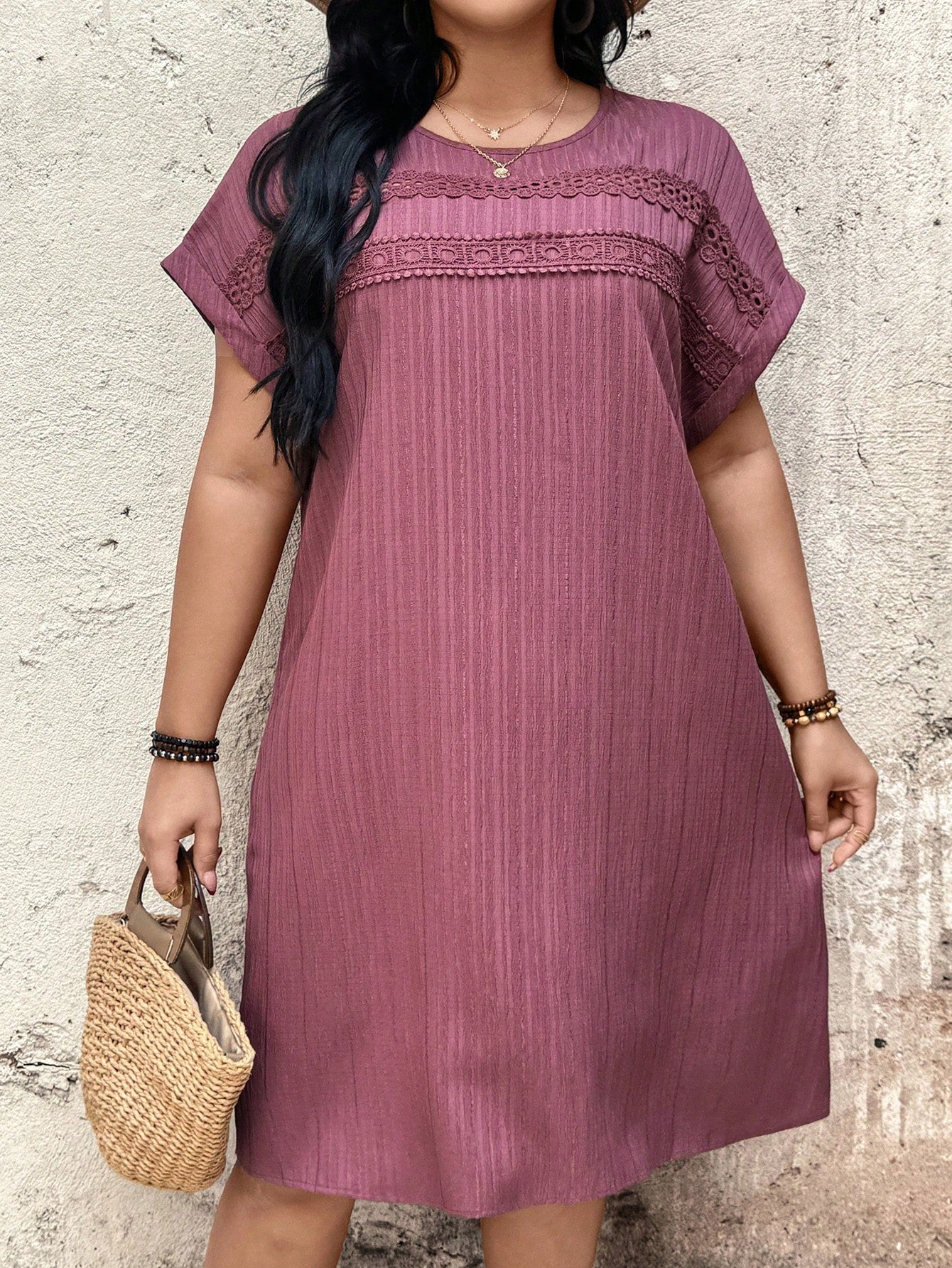 Vestido Plus Size Éther Lace