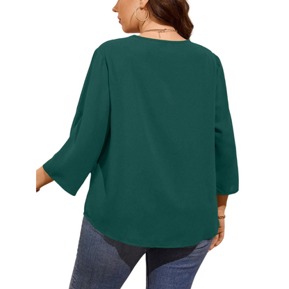 Camisa Plus Size Decote em V Mangas Reguláveis
