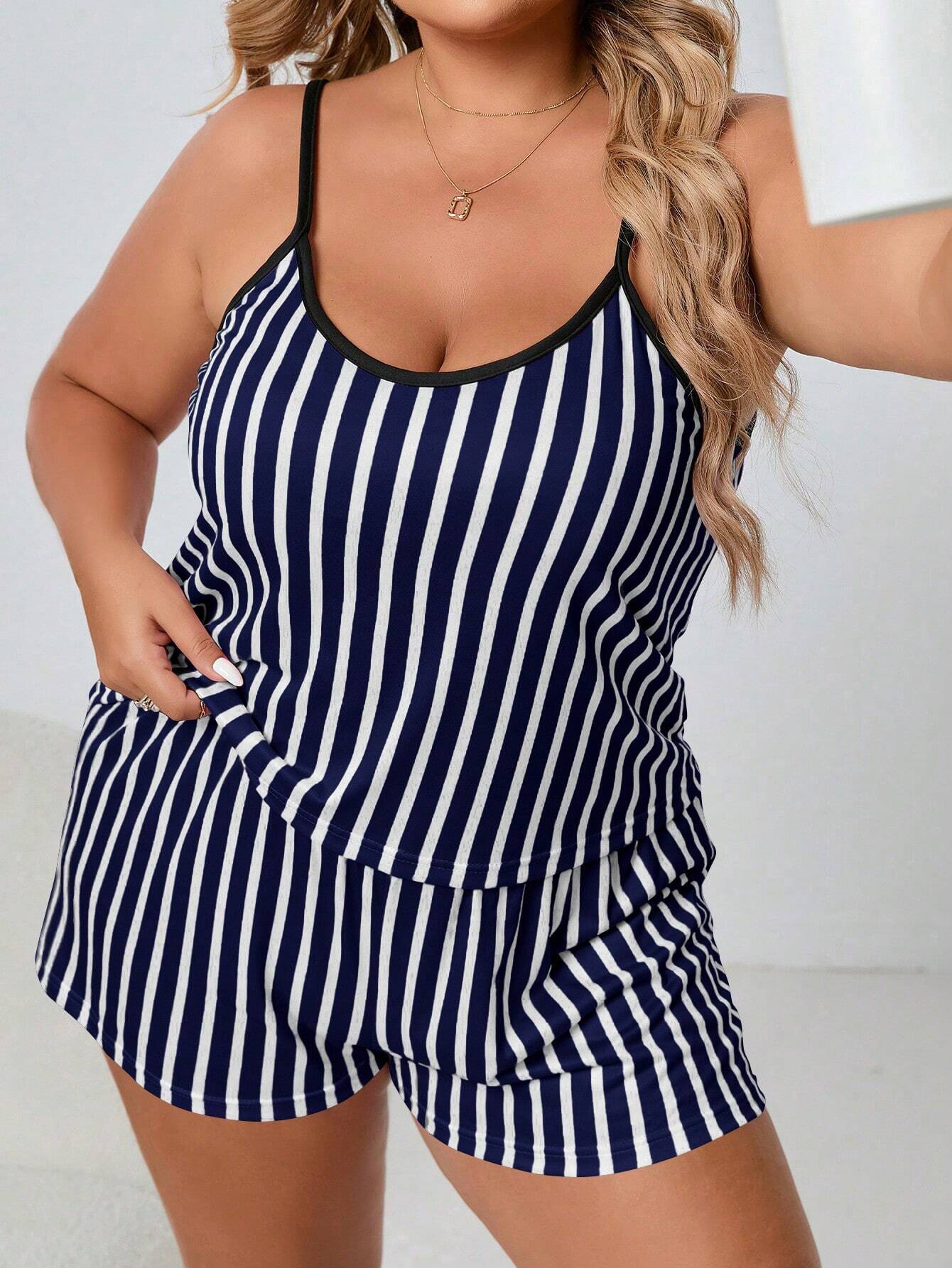 Conjunto de pijama Plus Size Linha Clássica Vertical