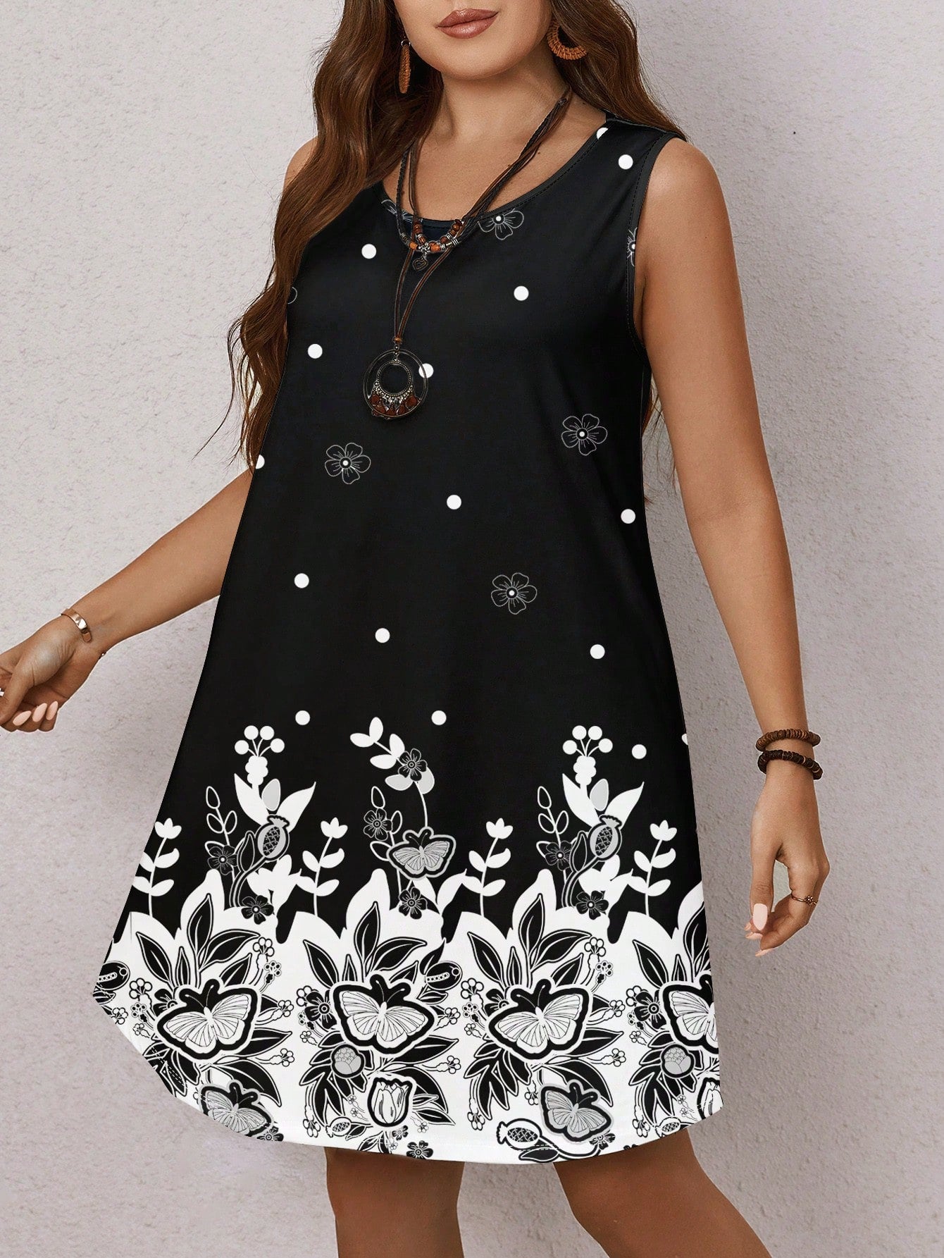 Vestido Plus Size Belle Fleur Éveil