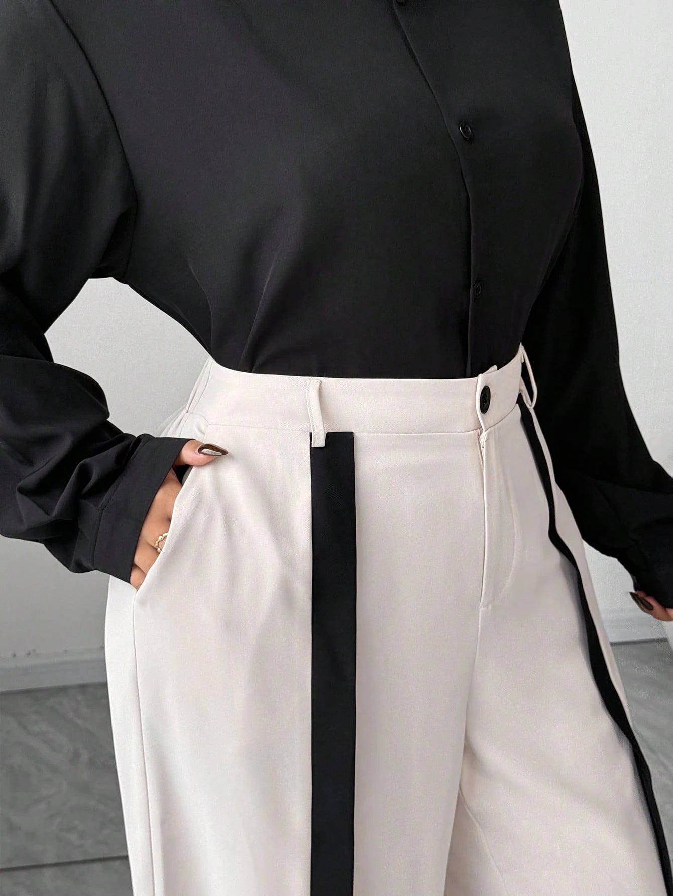 Calça Plus Size Valença Signature