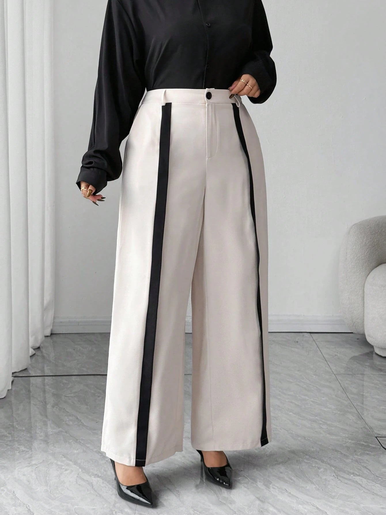 Calça Plus Size Valença Signature