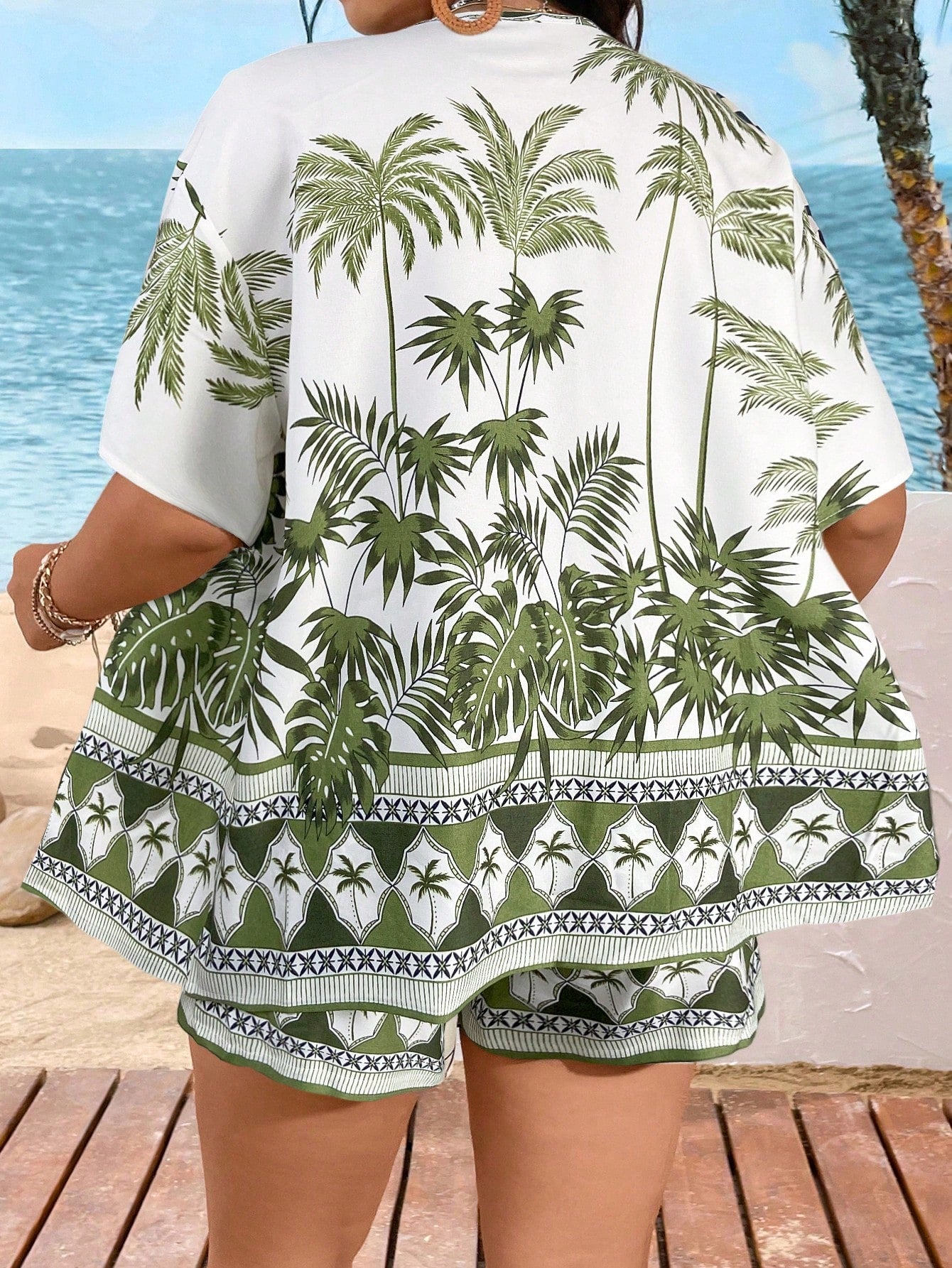 Conjunto Plus Size Costa Esmeralda