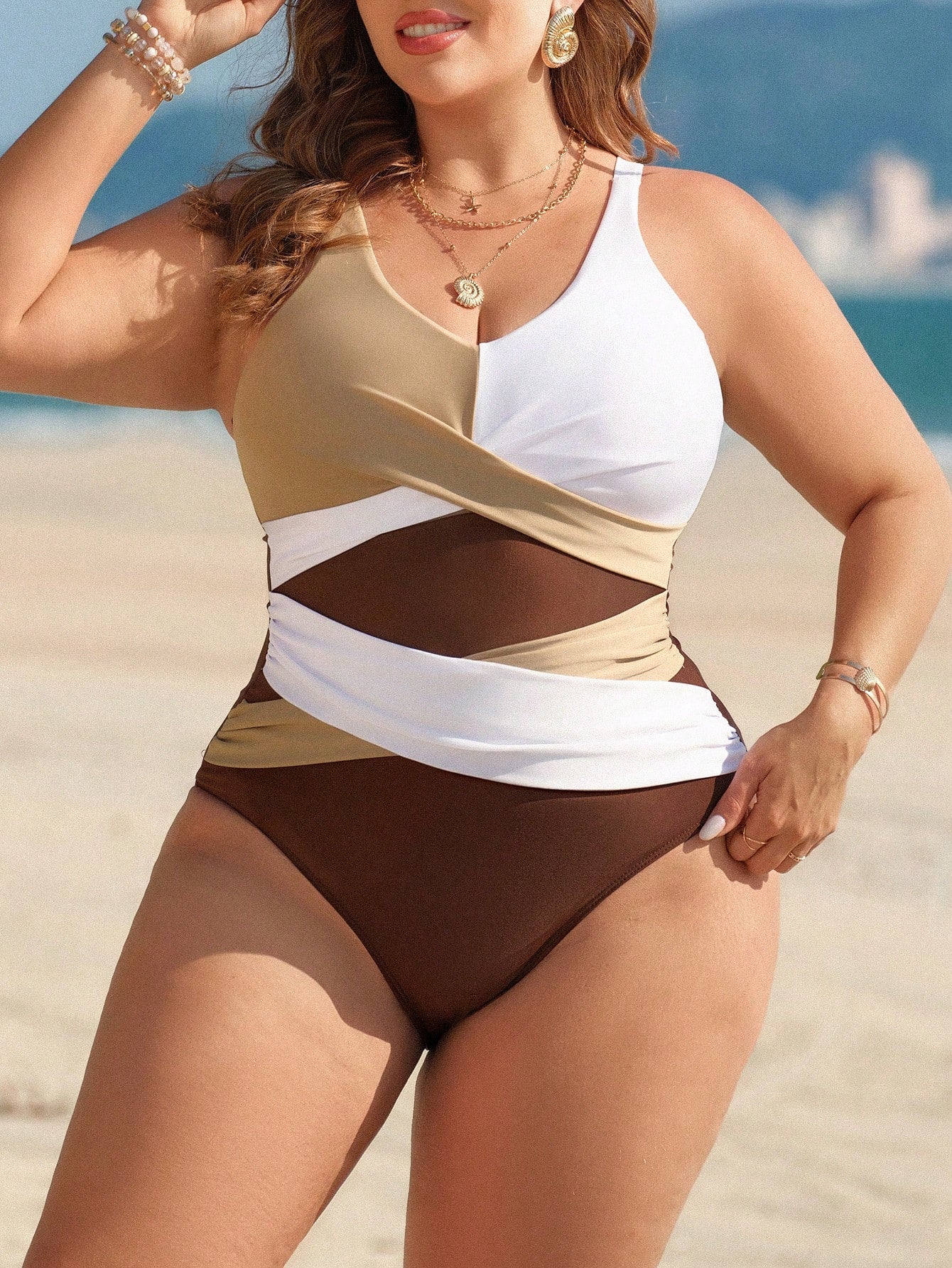 Maiô Plus Size Terra Élise