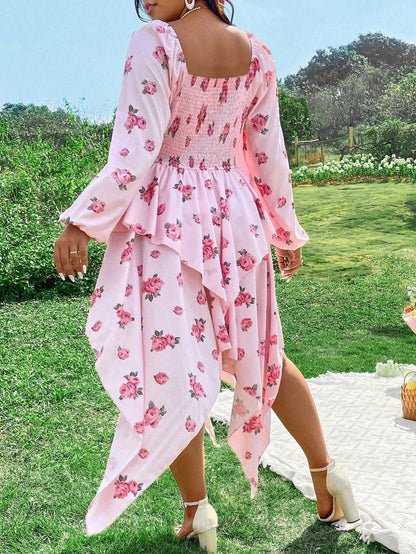 Vestido  Floral Frente Assimétrica Plus Size