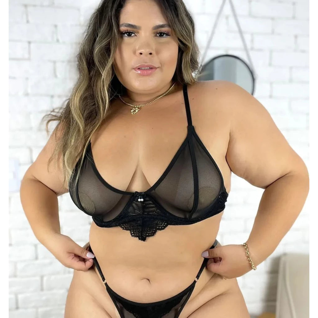 Encanto Noturno Plus Size - Lingerie de Tule e Renda