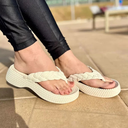 Chinelo nas Nuvens Marroquina